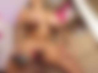 paraadisecity's Live Sex Cam Show