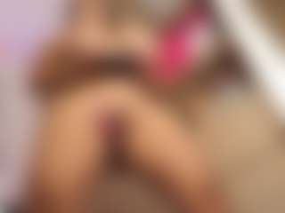 paraadisecity's Live Sex Cam Show