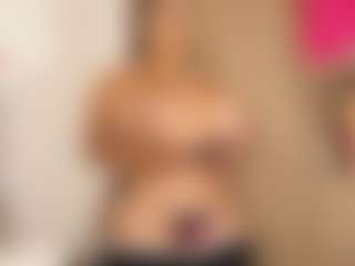 paraadisecity's Live Sex Cam Show