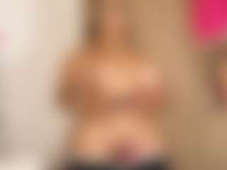 paraadisecity's Live Sex Cam Show
