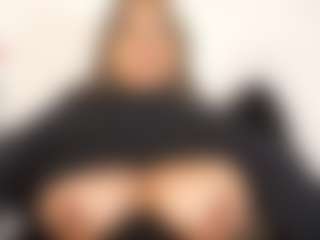 paraadisecity's Live Sex Cam Show
