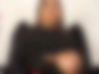 paraadisecity's Live Sex Cam Show