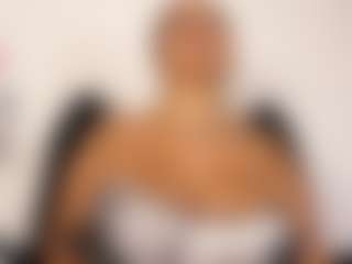 paraadisecity's Live Sex Cam Show