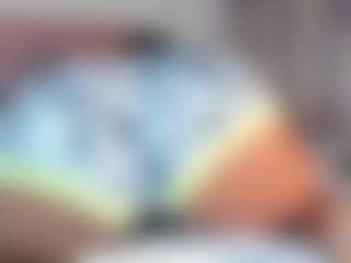 Live cam show with BROWN - Black Toys on Camversity
