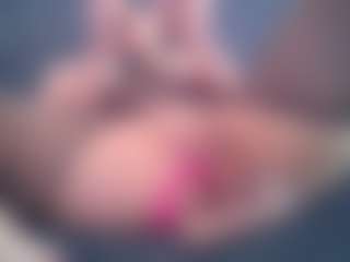 veronica the MILF's Live Sex Cam Show