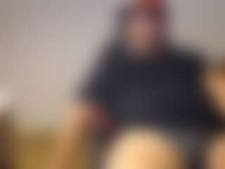 Live cam show with fraboys - Living Room on dropp.cam