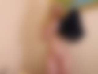 Live cam show with ChristiHanson - Teen (18+) on Fapmatic.com