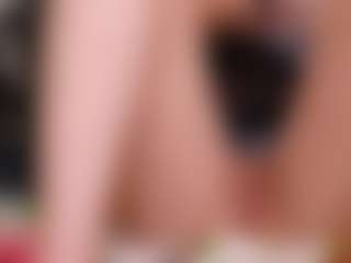 ChristiHanson's Live Sex Cam Show