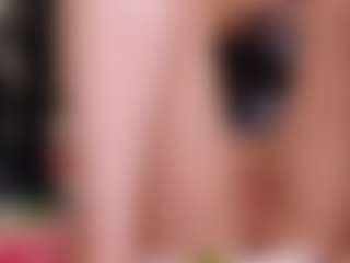 Live cam show with ChristiHanson - Hairy Pussy on livesuperchat.net