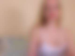 Live cam show with ChristiHanson - Hairy Pussy on Dare Cams