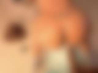 Live cam show with karenn smith - Toes on CamClone