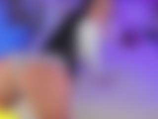 Live cam show with Luisa Baker - Fit on crypto-cams