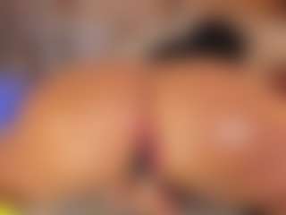 Luisa Baker's Live Sex Cam Show