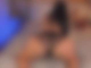 Luisa Baker's Live Sex Cam Show
