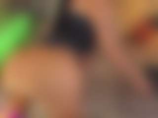 Luisa Baker's Live Sex Cam Show