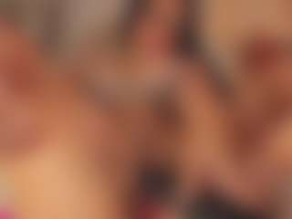 Live cam show with Luisa Baker - Spin on chickslive.net