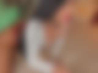 Live cam show with Luisa Baker - Cum on Hubzter Live