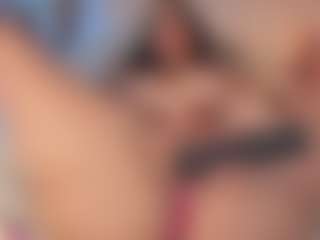 Luisa Baker's Live Sex Cam Show