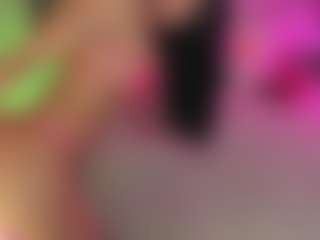 Luisa Baker's Live Sex Cam Show