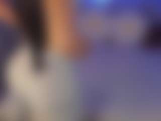Live cam show with Luisa Baker - Fingers on 1on1-livenow