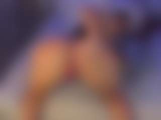 Luisa Baker's Live Sex Cam Show