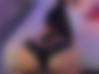 Luisa Baker's Live Sex Cam Show