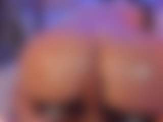 Luisa Baker's Live Sex Cam Show