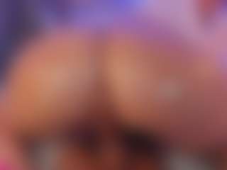 Luisa Baker's Live Sex Cam Show