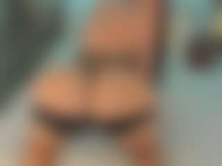 Luisa Baker's Live Sex Cam Show
