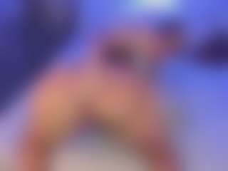 Luisa Baker's Live Sex Cam Show