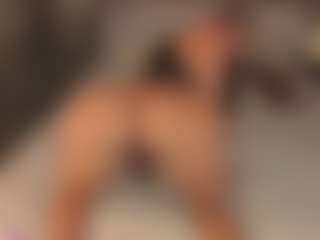 Luisa Baker's Live Sex Cam Show