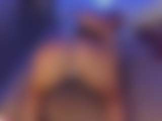 Luisa Baker's Live Sex Cam Show