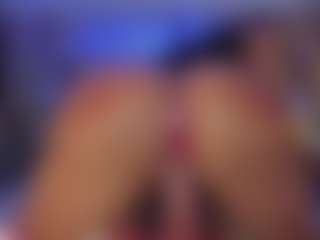 Luisa Baker's Live Sex Cam Show