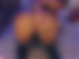 Luisa Baker's Live Sex Cam Show
