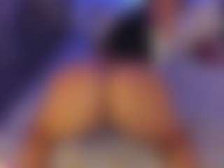 Luisa Baker's Live Sex Cam Show