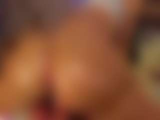 Luisa Baker's Live Sex Cam Show