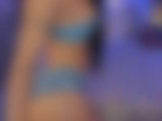Live cam show with Luisa Baker - Spank Toys on sexytreat.net