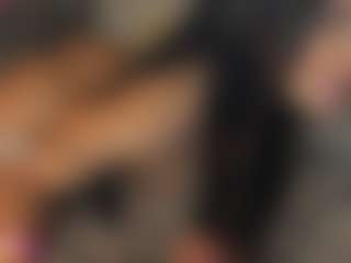 Live cam show with Luisa Baker - Brown Eyes on Camsoda