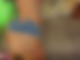 Luisa Baker's Live Sex Cam Show
