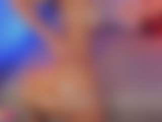 Live cam show with Luisa Baker - Hush on Gym Cam Girls
