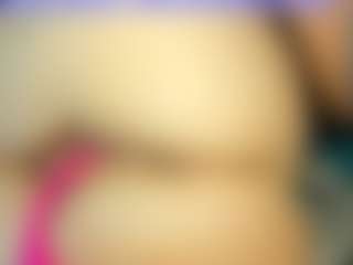Live cam show with issabellaaa - Butt Plug on Camsoda