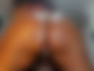 alexislondon's Live Sex Cam Show