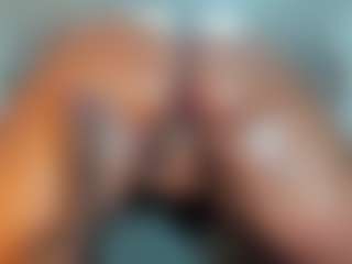 alexislondon's Live Sex Cam Show