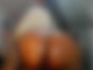 alexislondon's Live Sex Cam Show