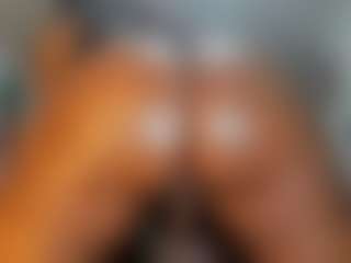 alexislondon's Live Sex Cam Show