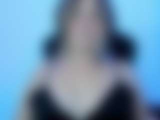 Live cam show with kristen_latin - Deepthroat on Stripli.com