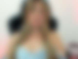 Live cam show with kristen_latin - Blonde Hair on Milfs Live