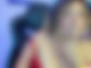 Live cam show with kristen_latin - Shaved Pussy on Gym Cam Girls
