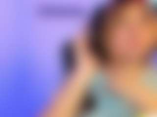 Live cam show with kristen_latin - Fingers on CamwithHer