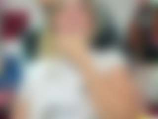 Live cam show with kristen_latin - Cosplay Curvy on livesuperchat.net